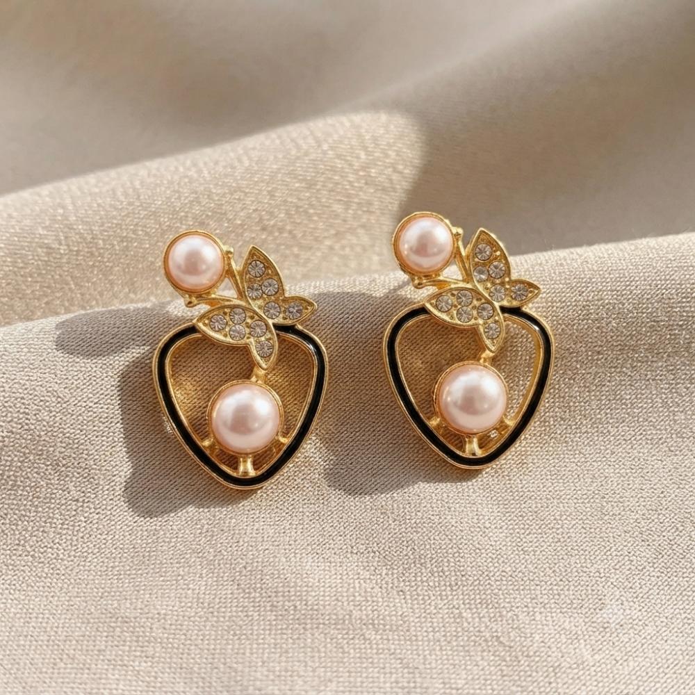 JewelMaze Gold Plated Butterfly Shape Austrian Stone & Pearl Stud Earrings for Women