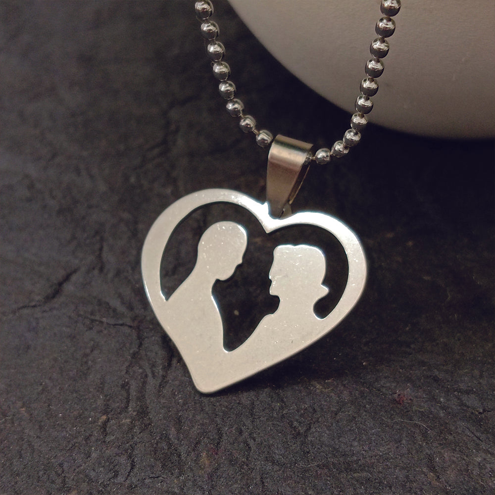 The99Jewel Couple Heart Shape Chain Pendant